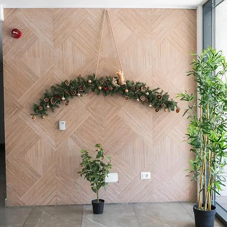 Eric - Spacious With Balcony * Bucarest